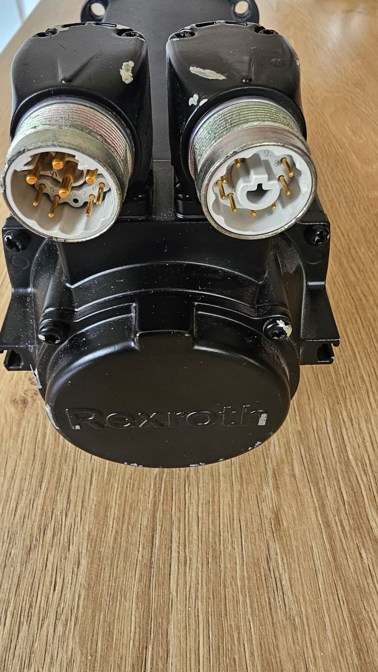 Bosch  Motori: Rexroth IndraDyn Servomotor – Usato da Boniswil venduto da LakeSide_Boniswil 2