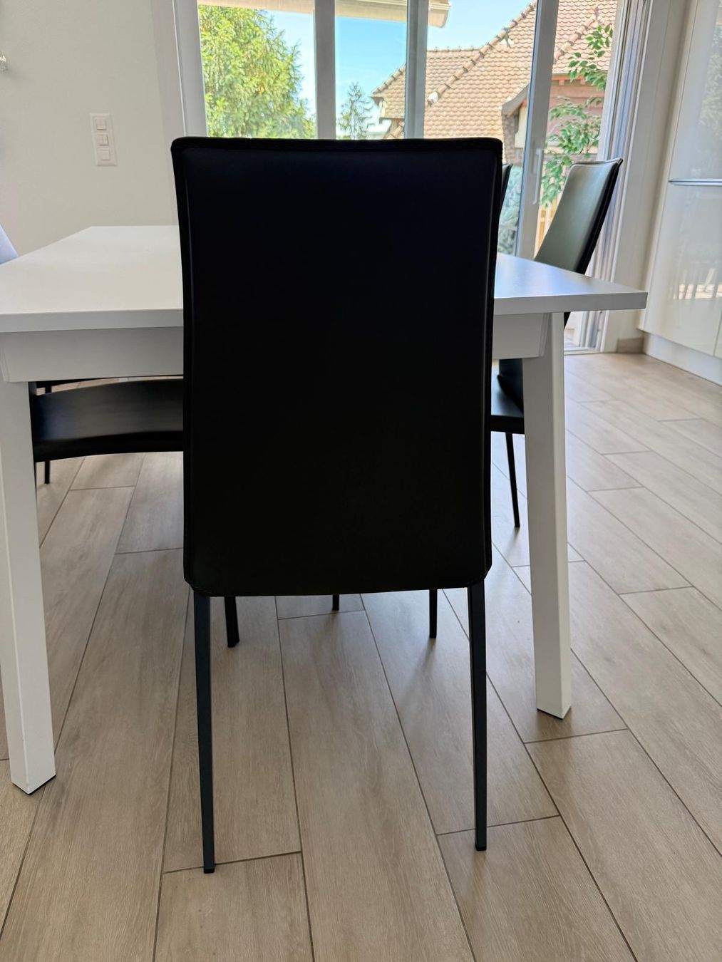Chaises: 6 chaises Aida – D'occasion à Lausanne par lun_5f6l 1