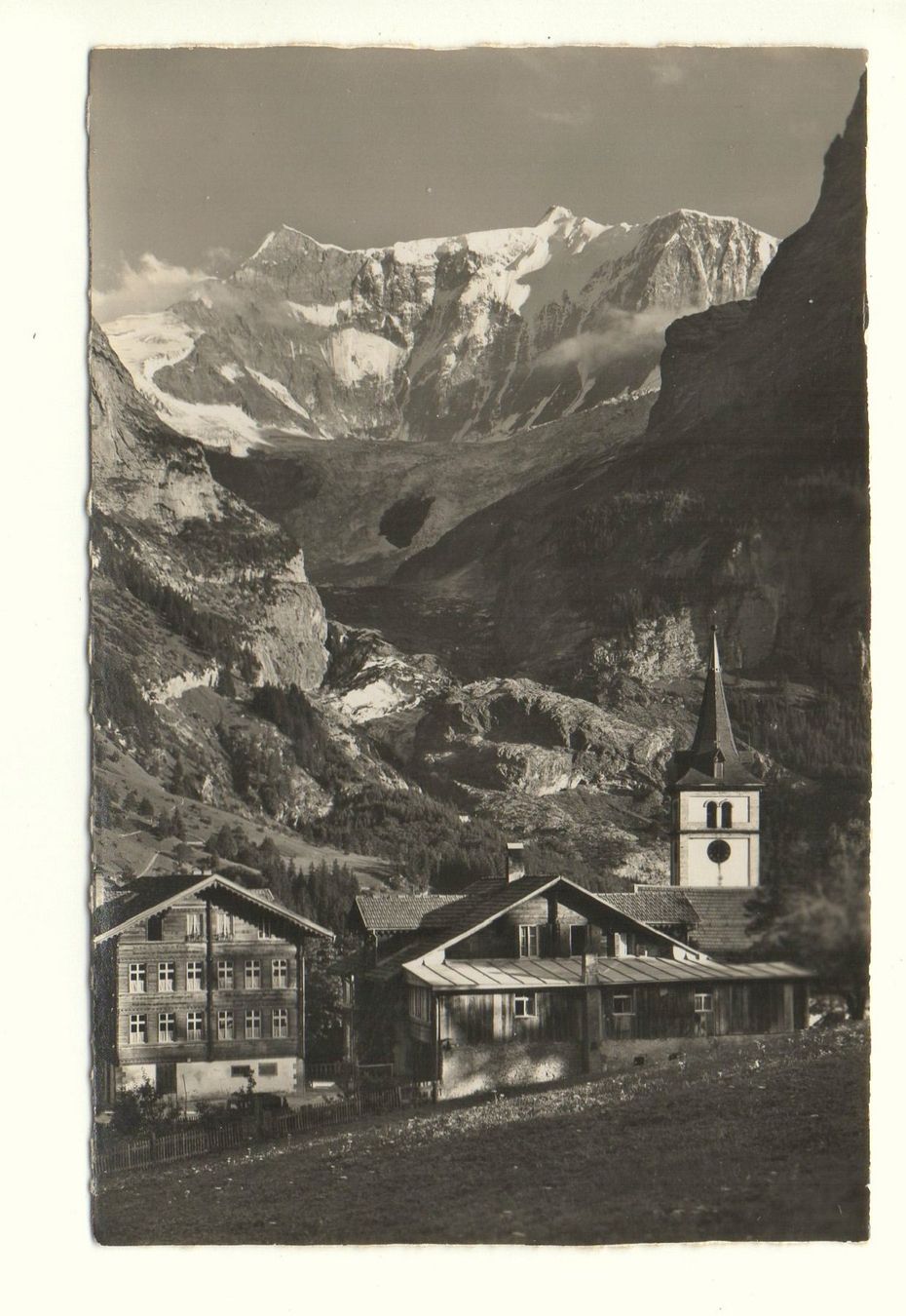 Cartoline postali: GRINDELWALD Kirche mit Fiescherhorn – Nuovo (secondo la descrizione) da Jona venduto da philajona