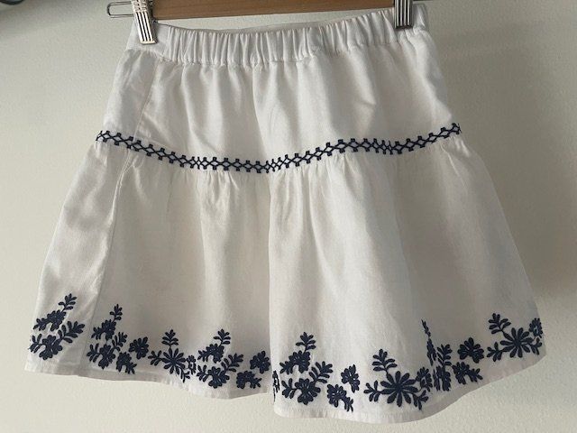 Mango Robes et jupes: MANGO Rock Gr. 128 cm – D'occasion à Basel par PinkPong 2