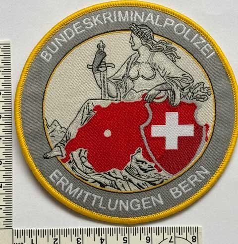 Plaketten & Abzeichen: 1 Polizeiabzeichen Bundespolizei – Neu (gemäss Beschreibung) aus Zürich von Policepatch