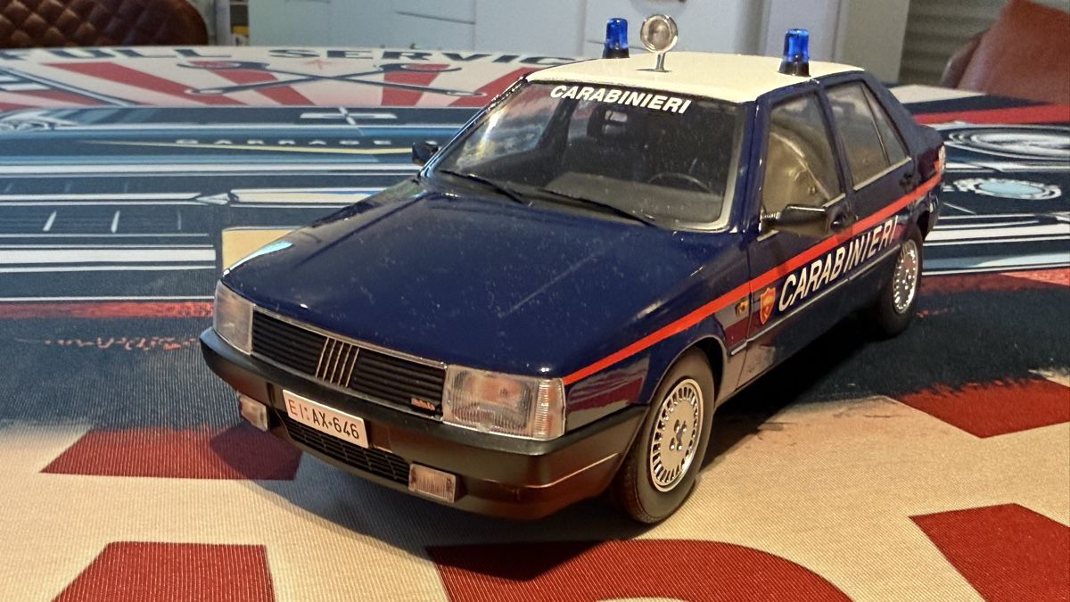 Fiat Modellini d'auto: Carabinieri Fiat Croma 1:18 – Nuovo (secondo la descrizione) da Basel venduto da Zomeg 7