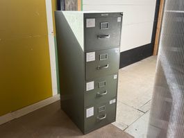 Vintage Metall-Schrank 4 Schubladen grau ab 1.- CHF !!!