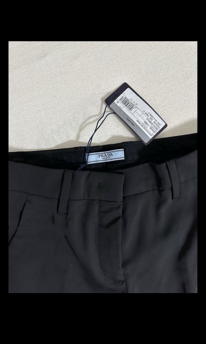 Prada Pantaloni: Neue Prada Hosen - Free shipping – Nuovo (secondo la descrizione) da Ringgenberg BE venduto da kat_n5w8 1