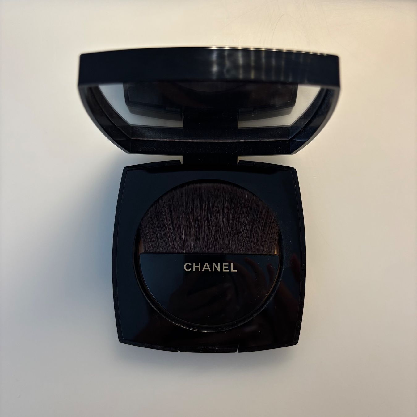 Chanel Make-up: NEU: Chanel Kompakt-Puder – Nuovo (secondo la descrizione) da Hinterkappelen venduto da hex_4vw 6
