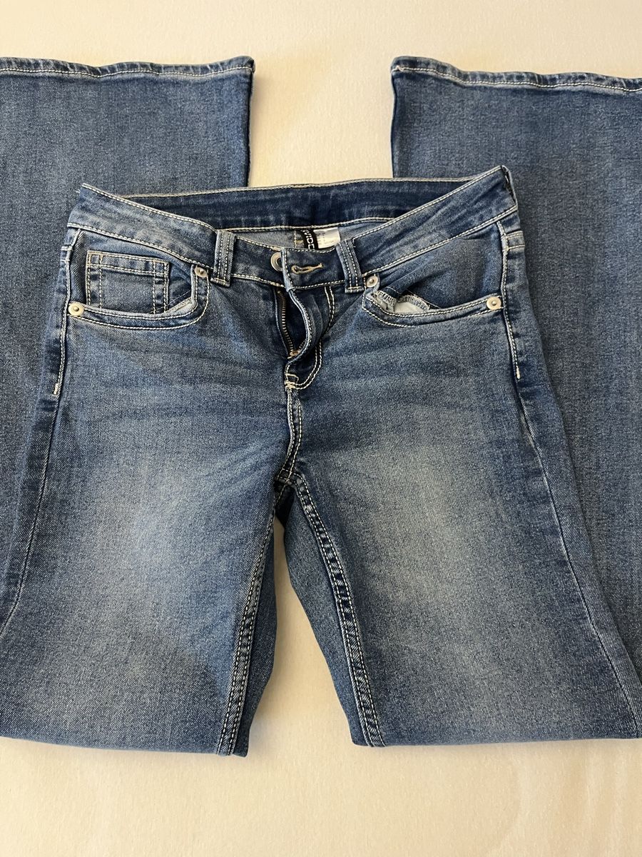 H&M Jeans: Flared Jeans Low Waist Gr. 38 – Usato da Bern venduto da Regi1975 2