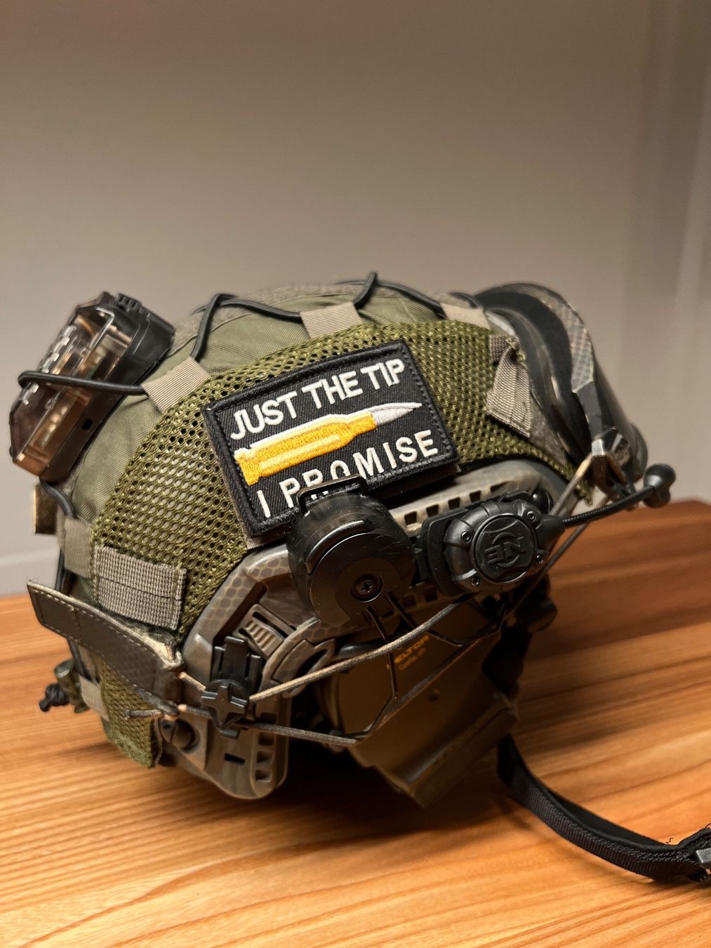 Plaketten & Abzeichen: JUST THE TIP I PROMISE - VELCRO PATCH *** – Neu (gemäss Beschreibung) aus Fruthwilen von  1