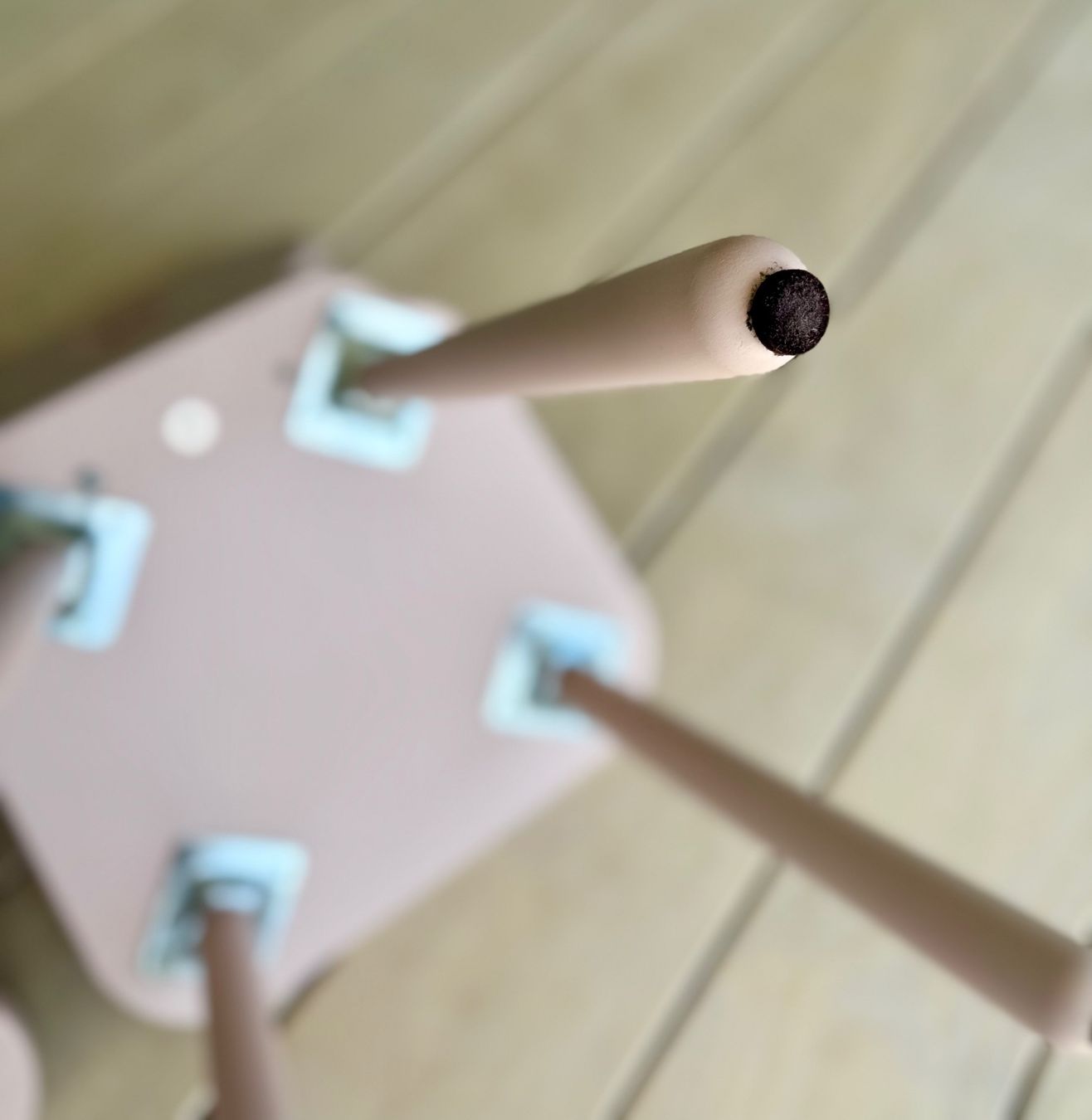 Stühle: Bundle: 2 Holz-Kinderstühle (Rosa) – Gebraucht aus Meilen von tplm 3