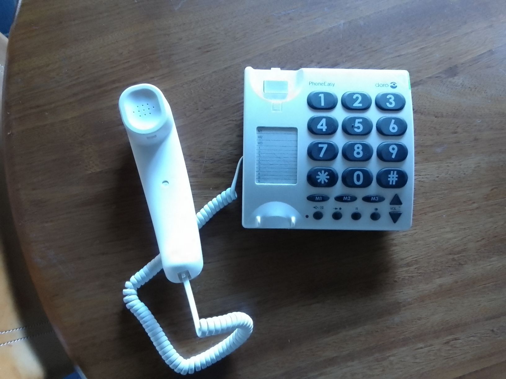 Telefoni: Seniorentelefon – Usato da Ebmatingen venduto da swiss.canadian 1