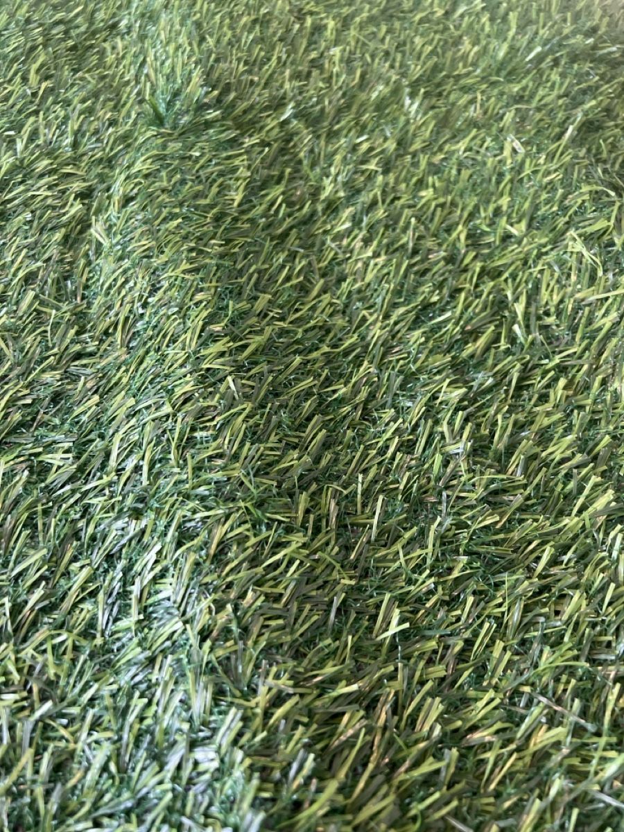 Abbigliamento: Artificial Grass Pet Potty Pad - Ready for Spring Use! 45 Ch – Nuovo (secondo la descrizione) da Zürich venduto da cha_h8sq 1