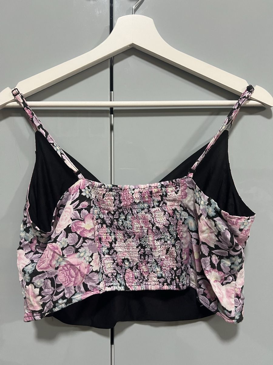H&M Tops: Blumen Top von H&M, Grösse 42 – Gebraucht aus Basel von niki7v 1