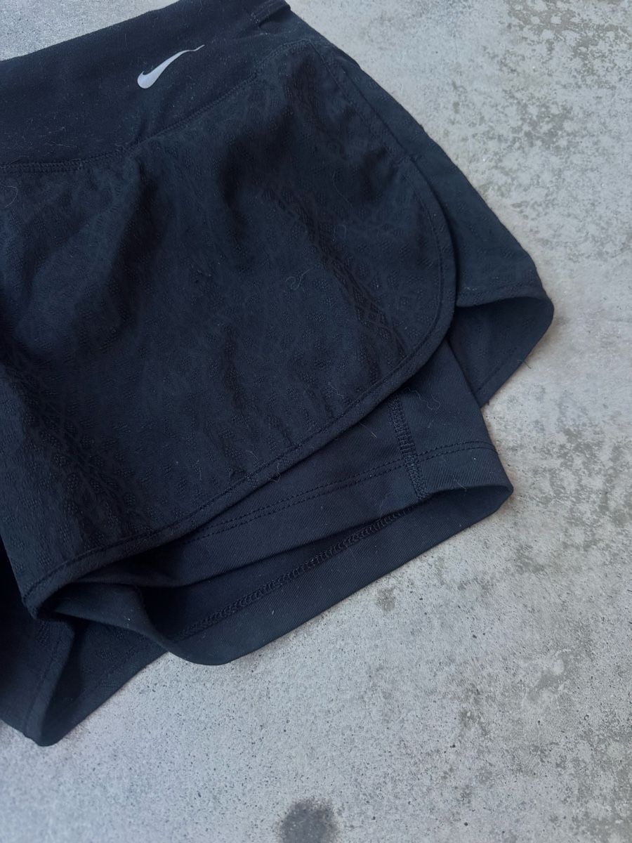 Nike Pantaloni: Nike Dri-Fit Shorts size M – Nuovo (secondo la descrizione) da Zürich venduto da forestF4iry 1
