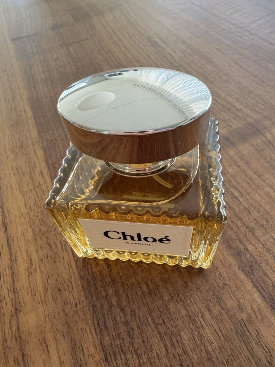 Chloé Parfum & Eau de Toilette: Chloé Le Parfum – Gebraucht aus Hergiswil NW von Arbours 2