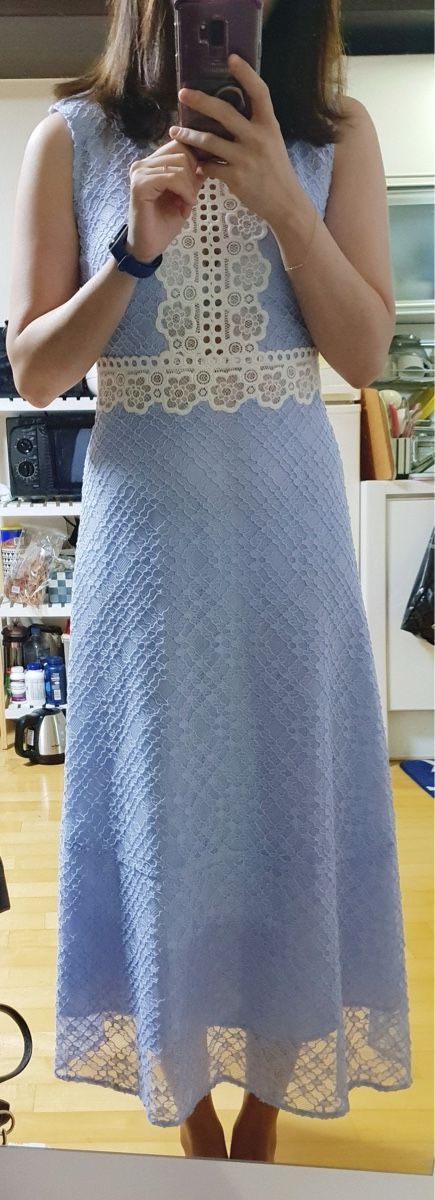 Sandro Vestiti: Sandro Spitzenkleid Hellblau, Grösse S-M, Neu mit Etikett – Nuovo e nell'imballaggio originale da Männedorf venduto da Sabrinas_Schrank 2