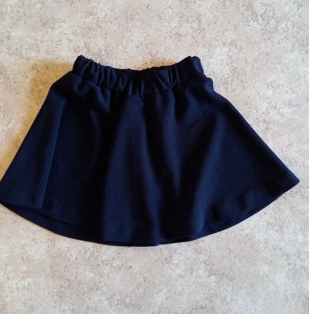 Mädchenrock, Gr. 128, schwarz, 100% Cotton