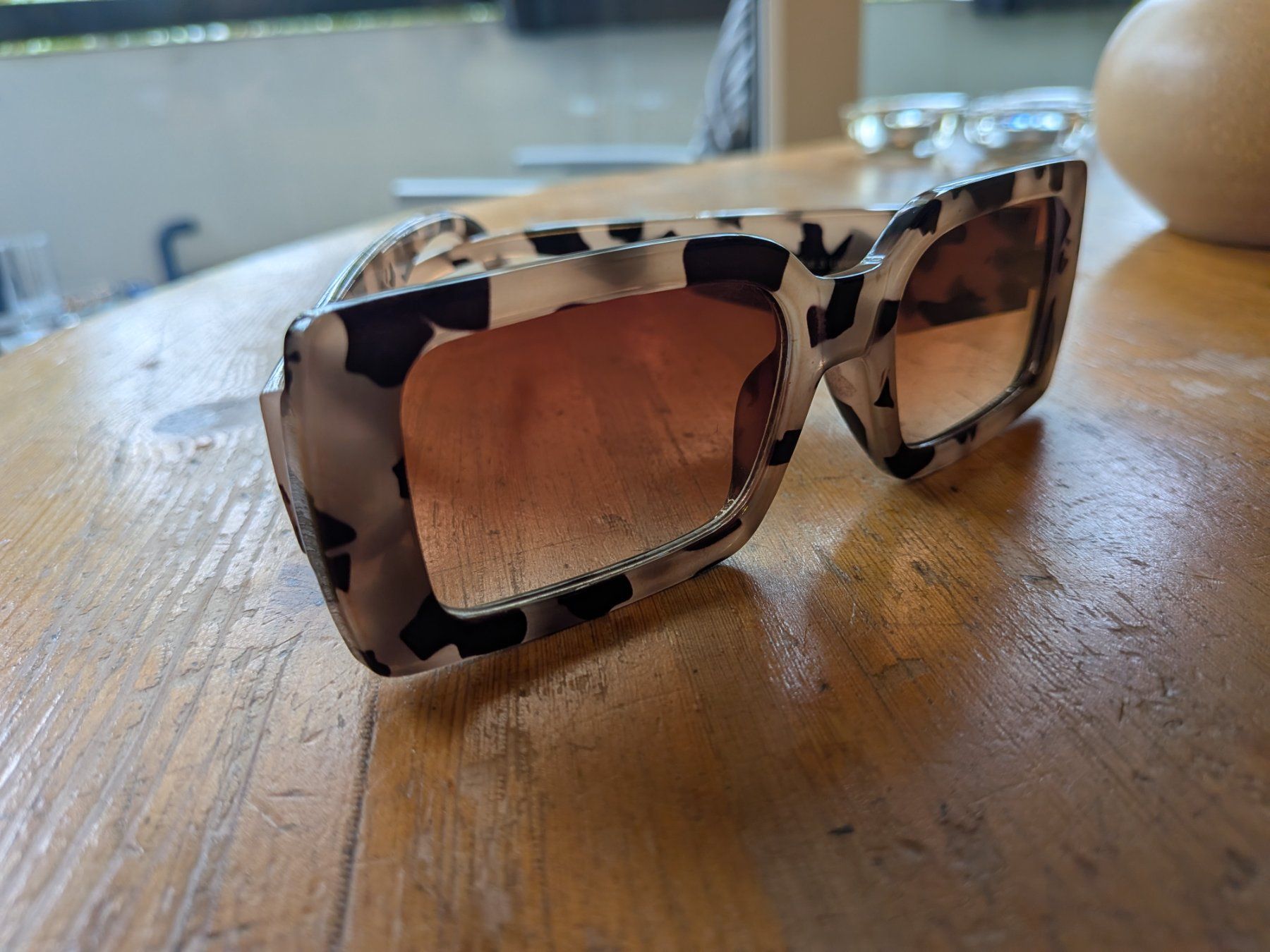 Occhiali & Lenti: Sonnenbrille eckig leomuster – Usato da Winterthur venduto da Clari1 1