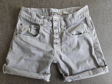 Please Shorts hellgrau, Grösse XS