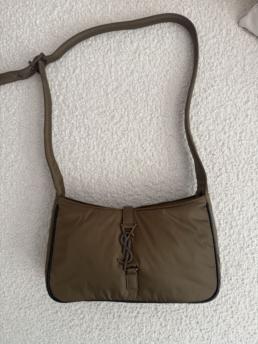 Saint Laurent Borse da donna: Saint Laurent Nylon bag  – Nuovo (secondo la descrizione) da Zürich venduto da dmedina147