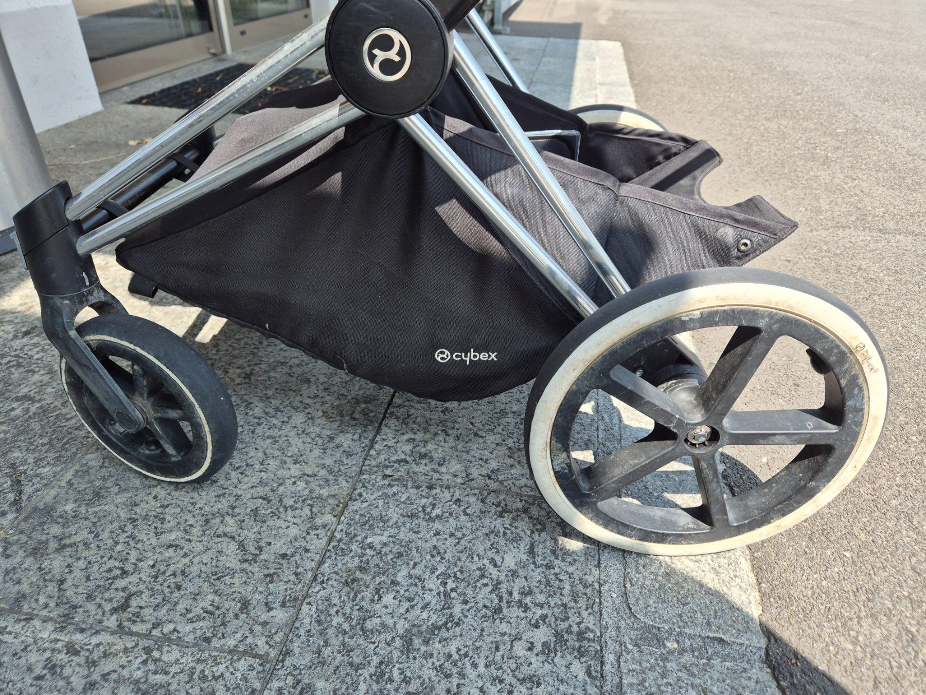 Cybex Kinderwagen: Cybex Priam Kinderwagen – Defekt aus Niederwil SG von javatux 4