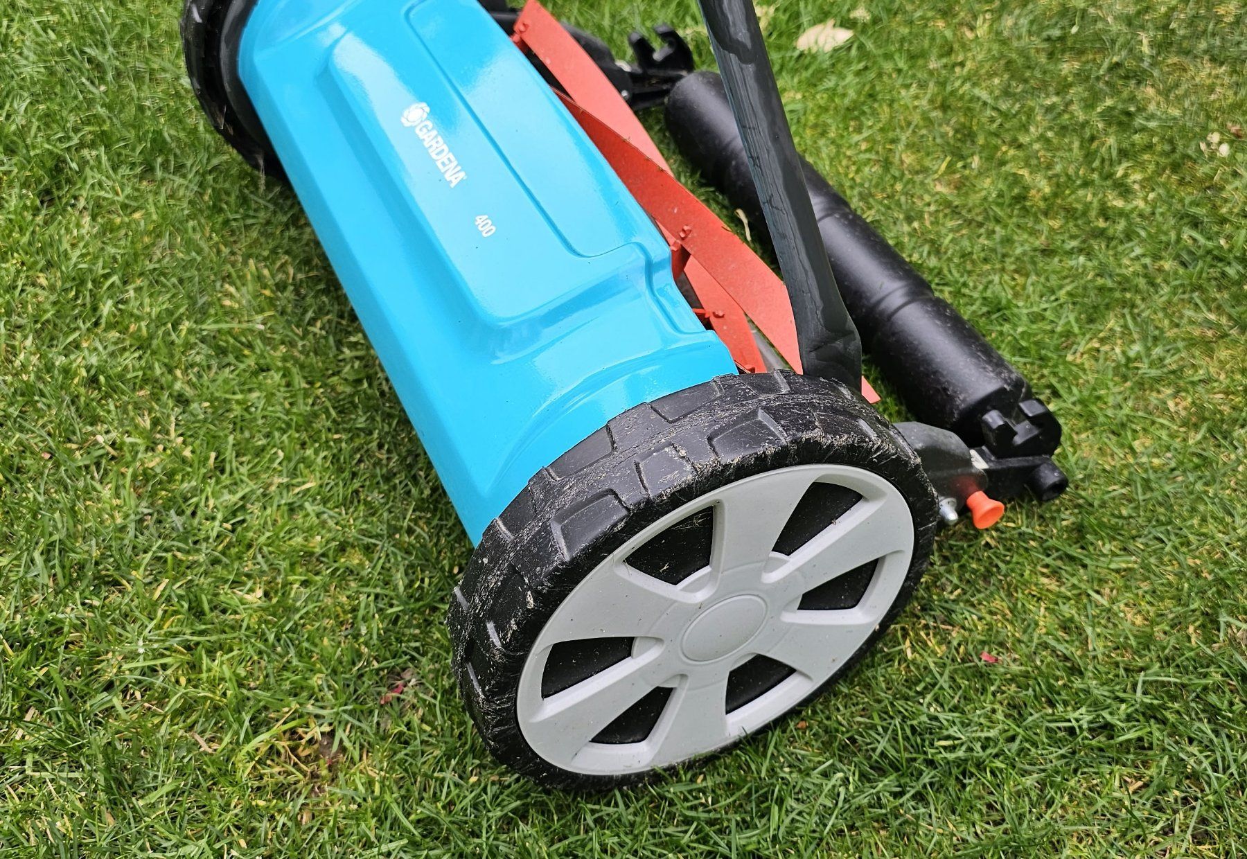 Gardena Tagliaerba: Tondeuse à gazon Gardena Classique 400 – Usato da Jongny venduto da Michoudsv 1