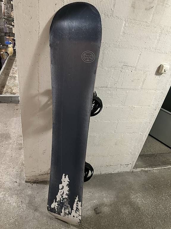 Board: Snowboard Heavy Tools 157 cm mit Union Bindungen – Usato da Zürich venduto da kru_rzl8 1