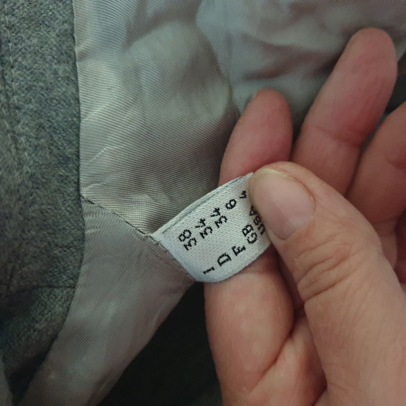 Moschino Giacche: MOSCHINO schöner Wollblazer Gr. 34 – Nuovo (secondo la descrizione) da Frenkendorf venduto da Chrigeli01 5