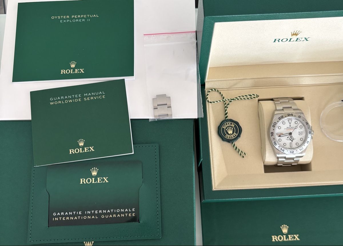 Rolex Orologi: NEUE Rolex Explorer II 42mm, Ref. 226570, Full Set 2026 – Nuovo (secondo la descrizione) da Herrenschwanden venduto da Meno11 2