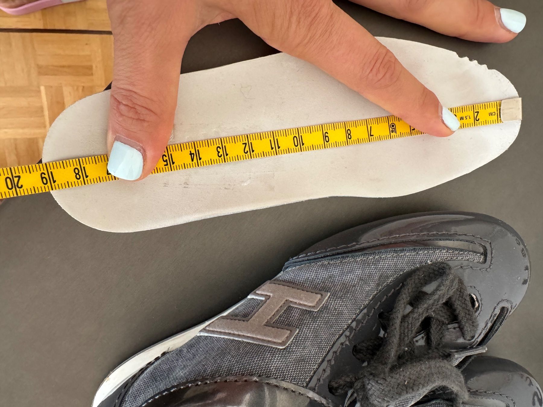 Hogan Scarpe per ragazze: Hogan Sneakers Grösse 28 – Usato da Bern venduto da Olenush 7