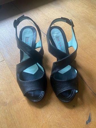 Sandale Stefi Talman. Schwarzes Leder / Cuir. -Taille 37 1/2