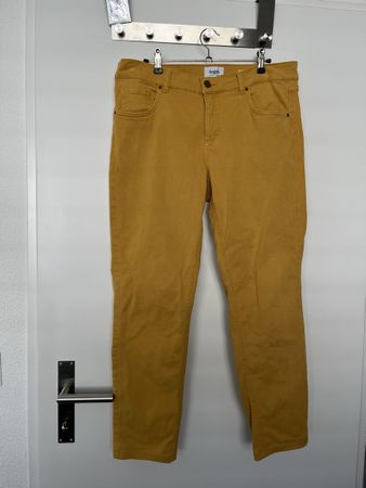 Damen Jeans  senfgelb Grösse 42 guter Zustand