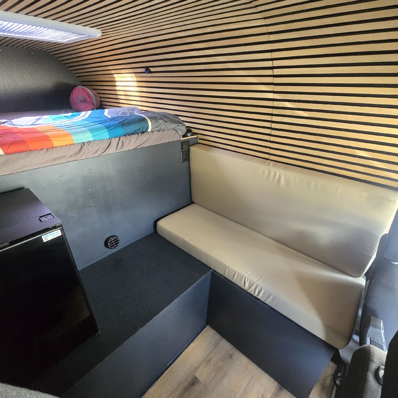 Iveco Veicoli commerciali: Iveco Daily Renntransporter – Usato da Visp venduto da Gempeler211 3
