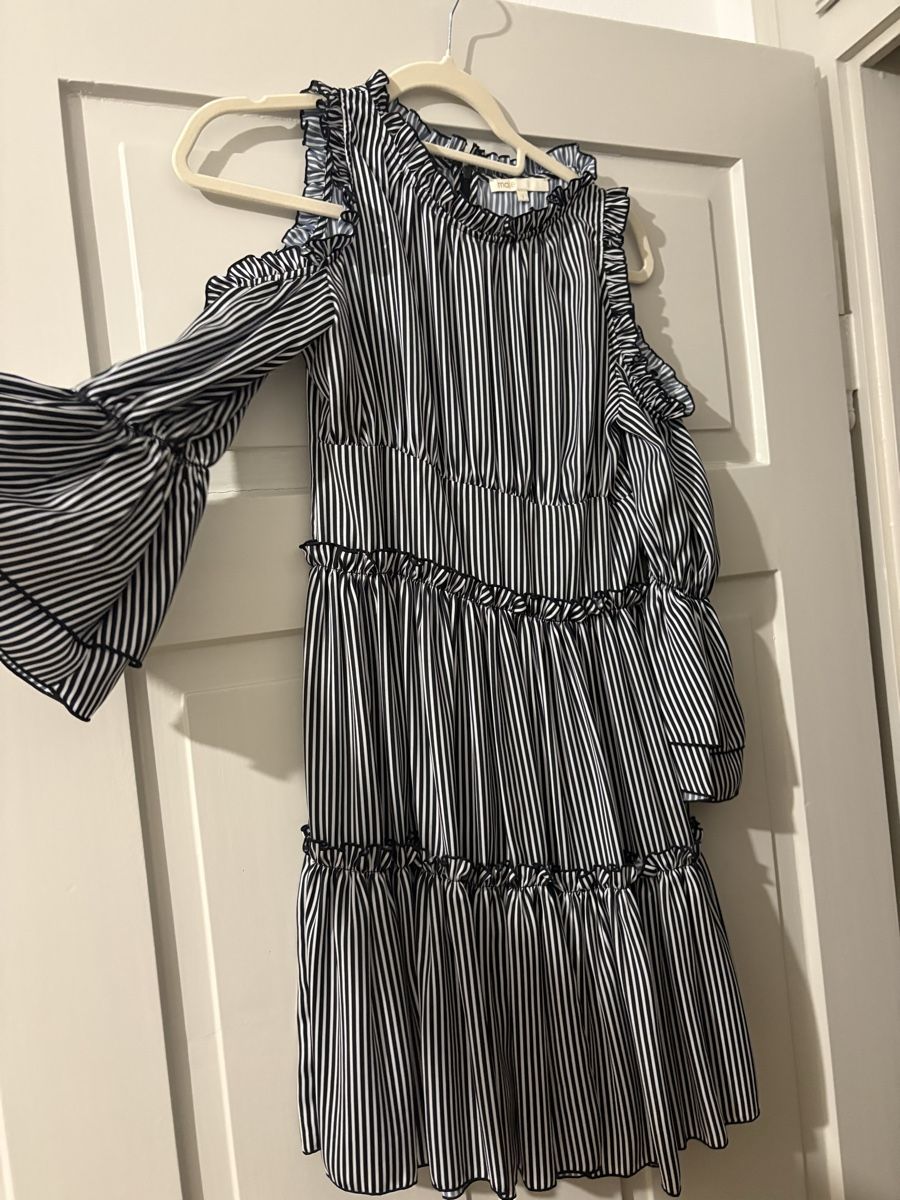 Maje Vestiti: MAJE dress – Usato da Zürich venduto da LeaWahl