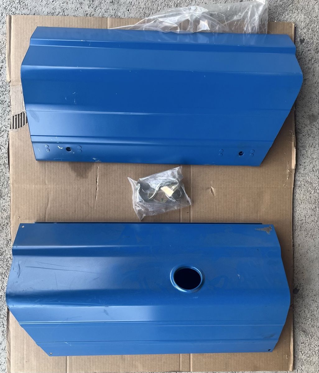 Ford Accessori per altri veicoli: Ford 3000 Haube – Nuovo (secondo la descrizione) da Dürrenroth venduto da franzundmario2 3