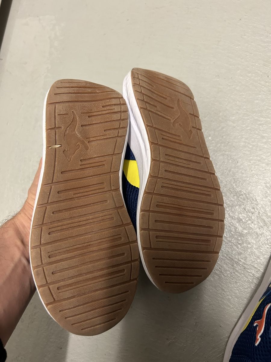 Schuhe für Jungen: Kangaroos Turnschuhe Gr.30 neuwertig – Gebraucht aus Zug von Pmisko 3