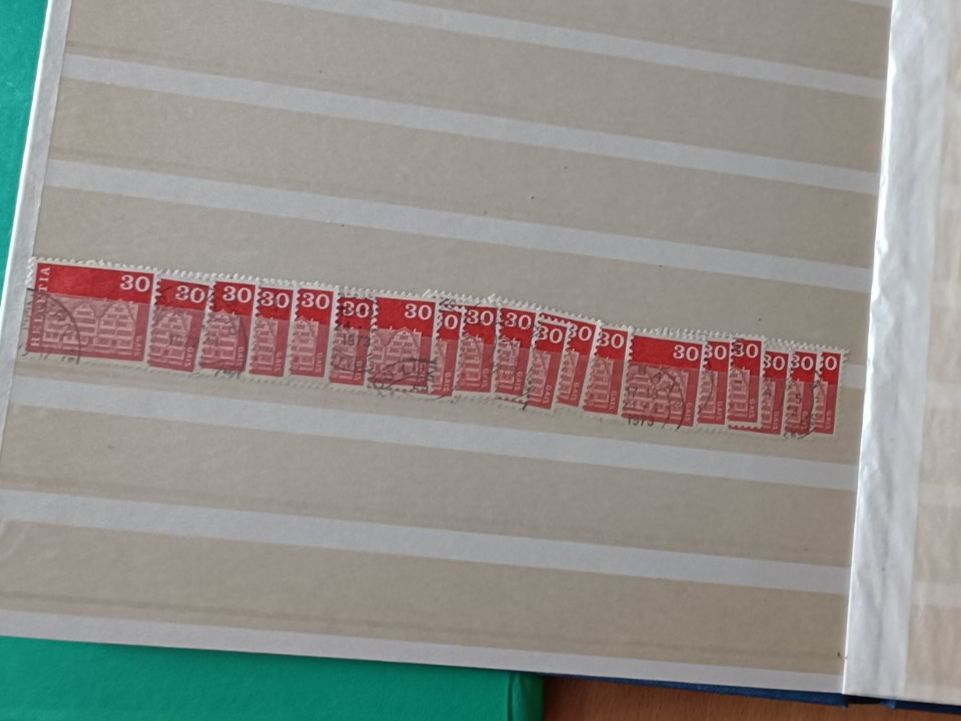 Album: Briefmarken Album – Usato da Luzern venduto da tristan696 2