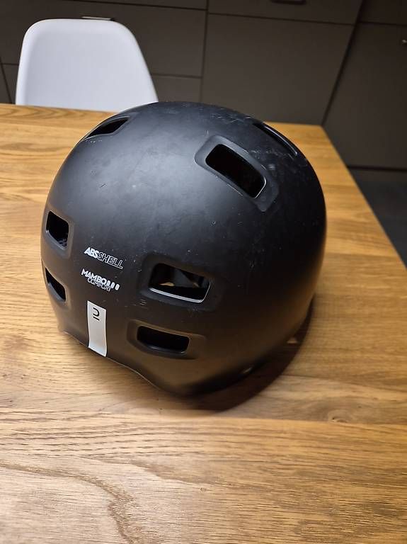 Caschi: Wassersport /Wingfoil Helm Grösse L – Usato da Brunnen venduto da yak007 3