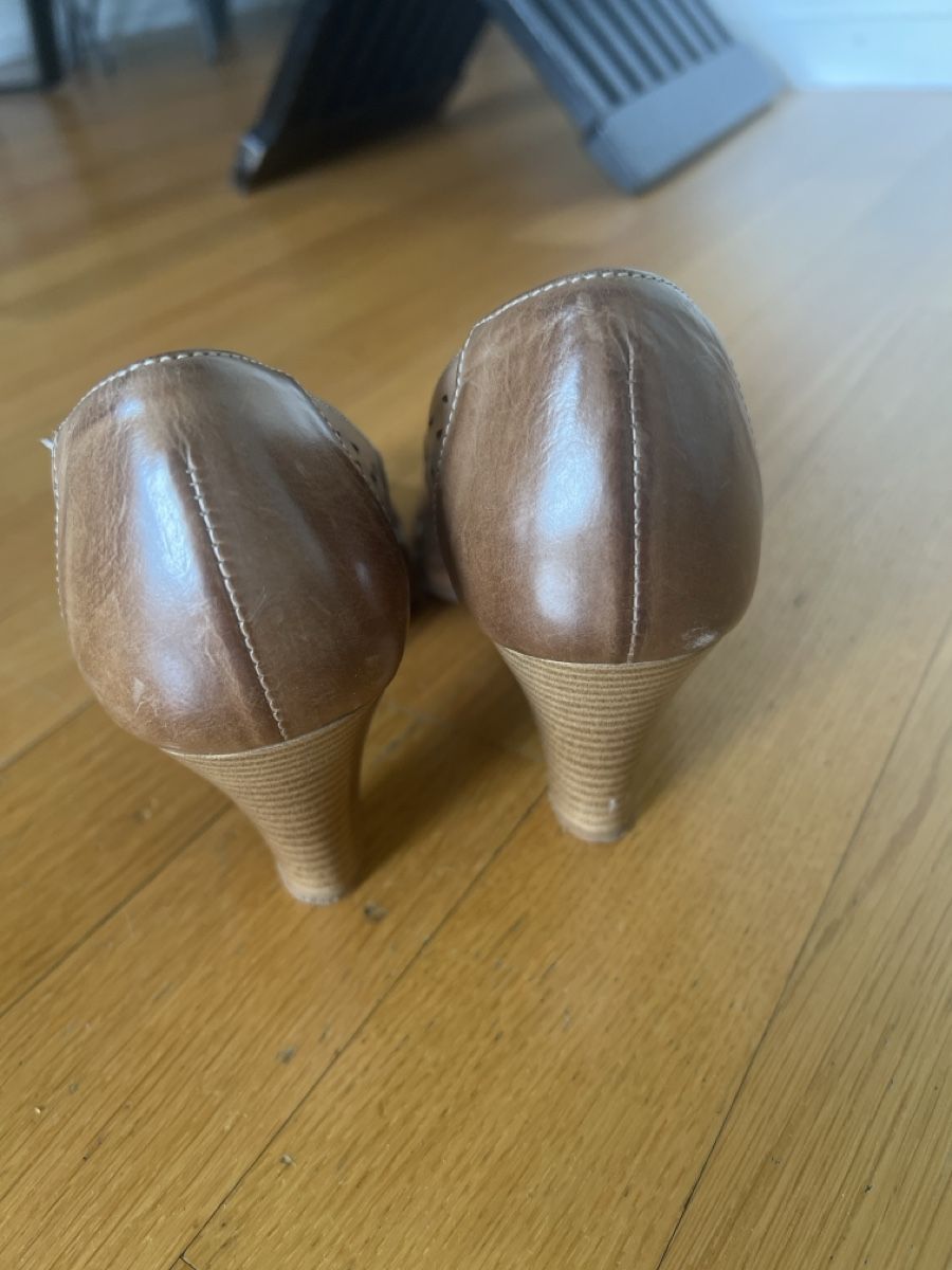 Scarpe da donna: Braune Leder Pumps Gr. 36 – Usato da Nürensdorf venduto da and_5tlm 1