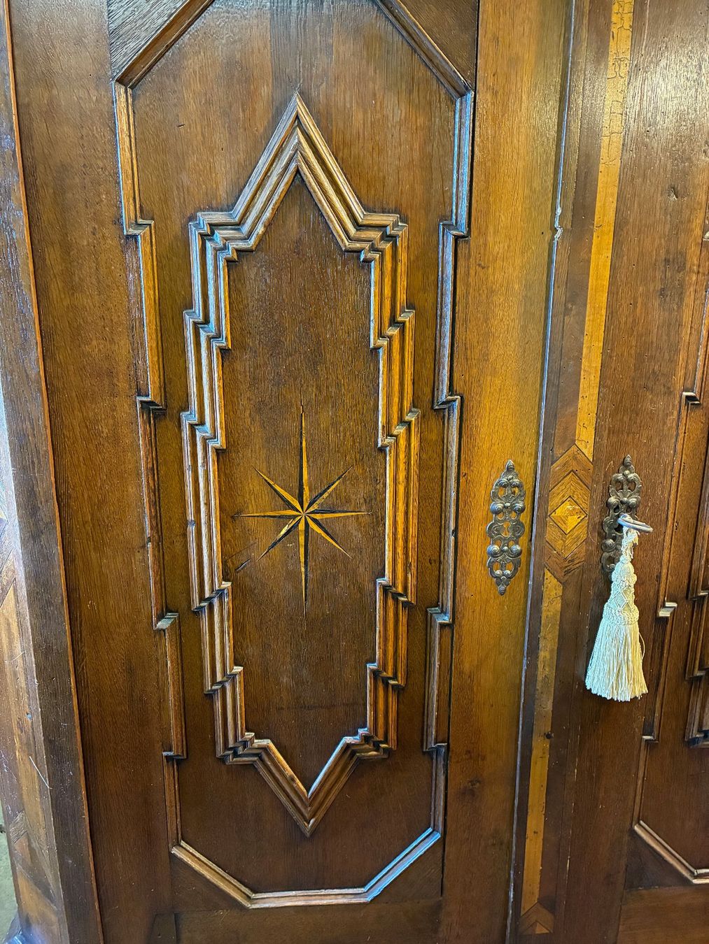 Armadi: Antiker Schrank Barock um 1780 – Usato da Gümligen venduto da Roe22 2