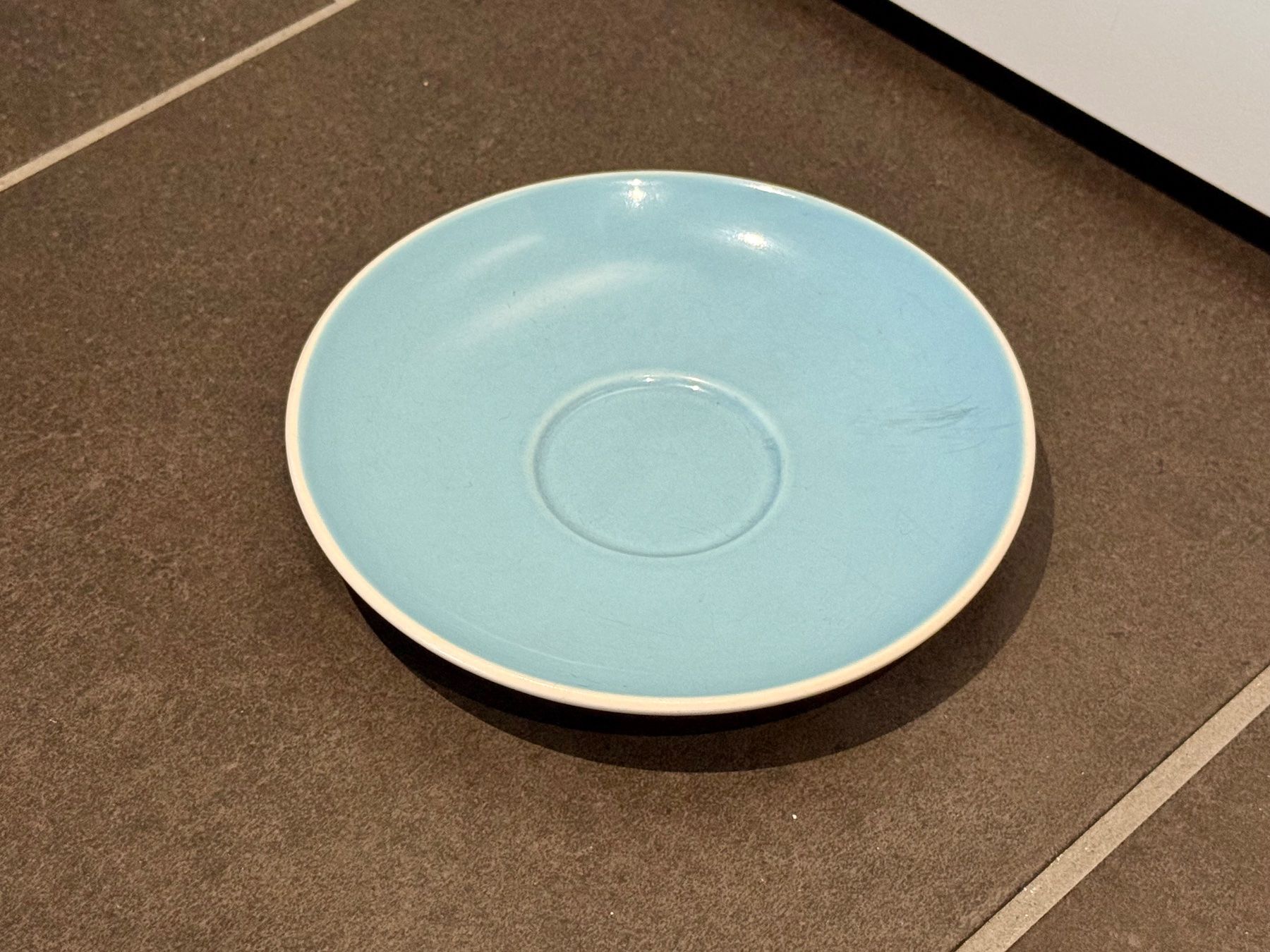 Rössler Teller: Rössler Unterteller Tasse blau hellblau alt vintage – Gebraucht aus Rothrist von Fondgruebe 1