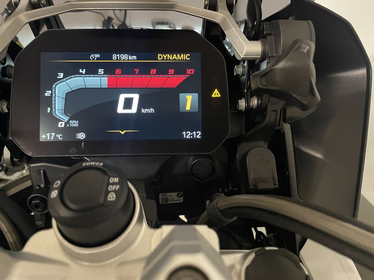 BMW Touring: BMW R1250 GS Trophy / Blau matt / Tiefer gelegt – Usato da Wetzikon ZH venduto da Cedi 1