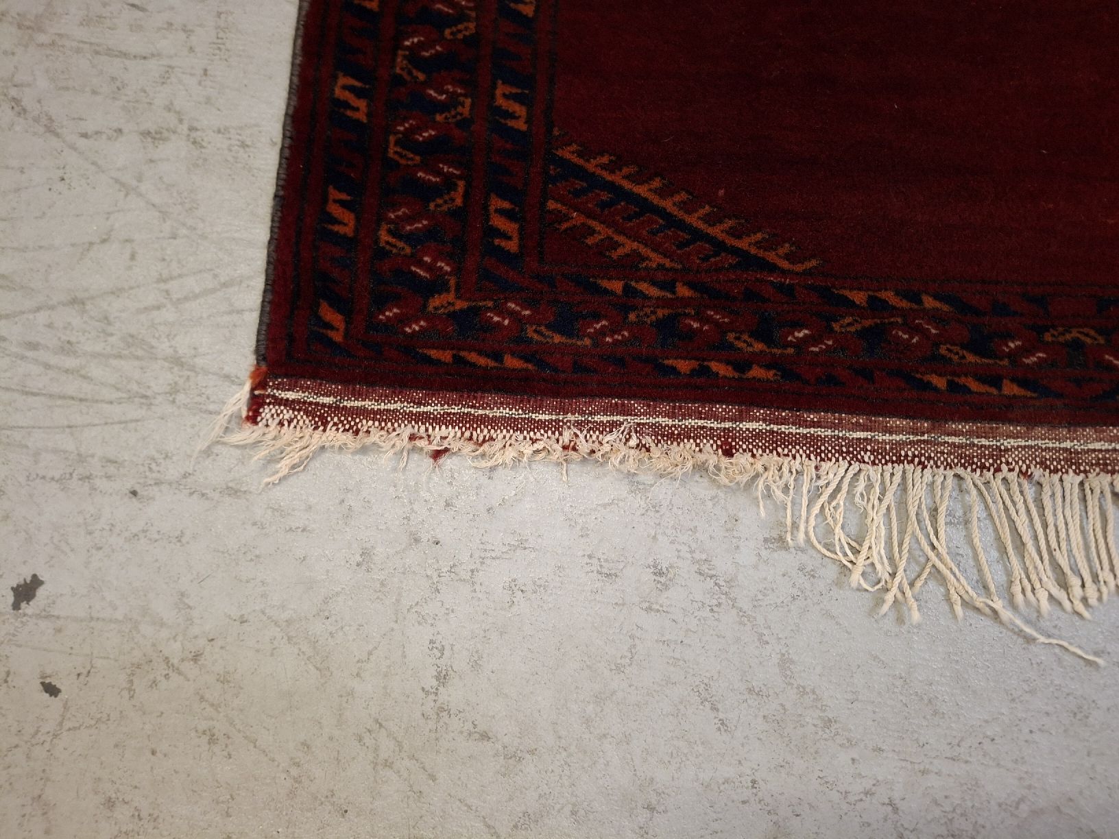 Tappeti: Kleiner quadratischer Orientteppich, Perserteppich – Usato da Fislisbach venduto da HurtiBrocki 1