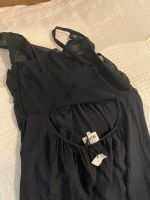 Robe noire d'été, légère et féminine, taille S, neuve.