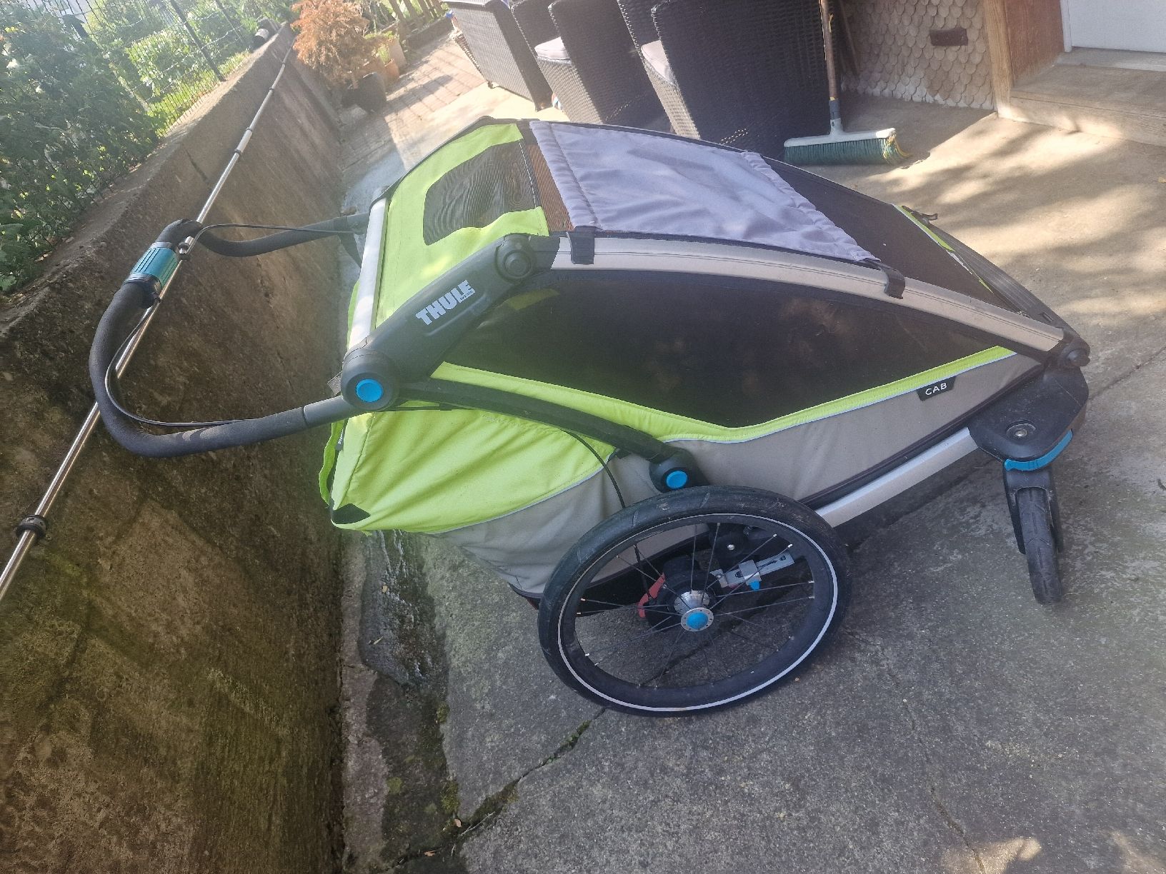 Thule Anhänger: Thule Chariot Cab 2 Fahrradanhänger – Gebraucht aus Münsingen von Hippikoch 5