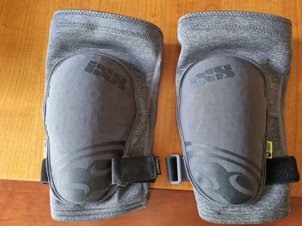 IXS Flow 2.0 Knieschoner, Grösse M, Schwarz Ab CHF 70.90 Bei