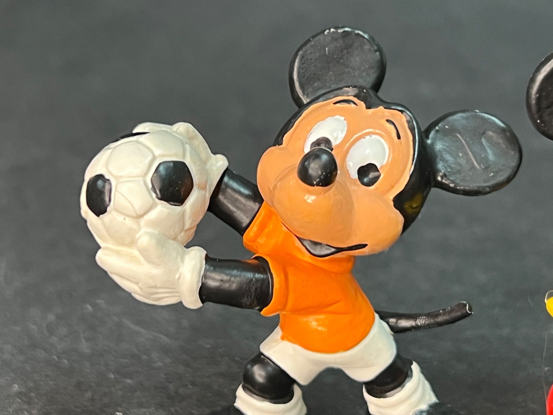 Disney Figuren: Mickey Mouse Walt Disney Figur Bully Vintage – Gebraucht aus Ennetbaden von mapa05 3