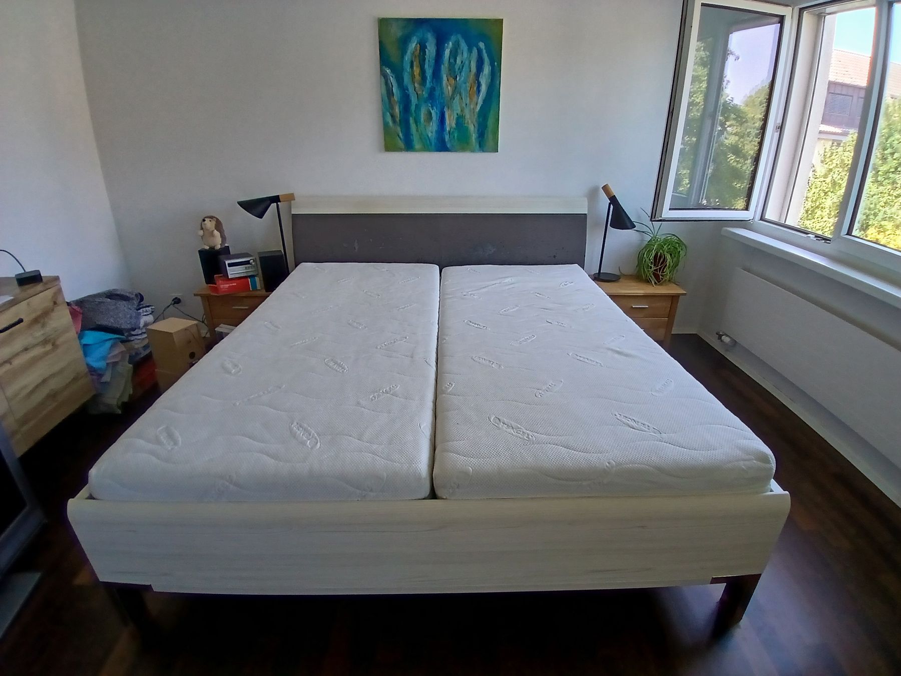 Lits: Bed Frame with Mattress, Vito, Double, Grey Fabric, Used – D'occasion à Dübendorf par rol_fm6d