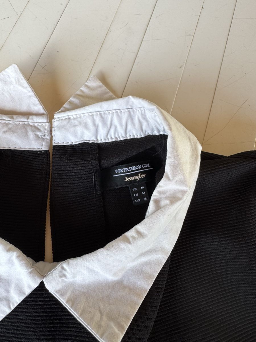 Vestiti: Robe noire avec col M – Nuovo (secondo la descrizione) da Porrentruy venduto da fee_24 1