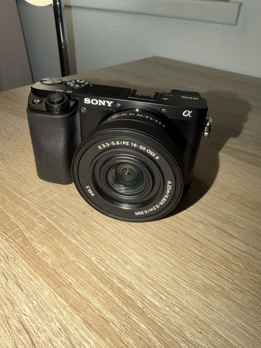 Sony Fotocamera: Kamera Sony 6100 – Nuovo (secondo la descrizione) da Möhlin venduto da ang_ylf5