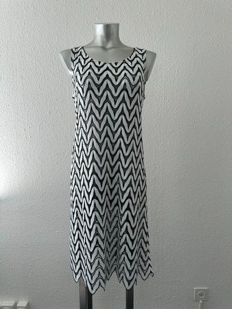 Kleid, Hängerchen, Spitze Gr. 38/40