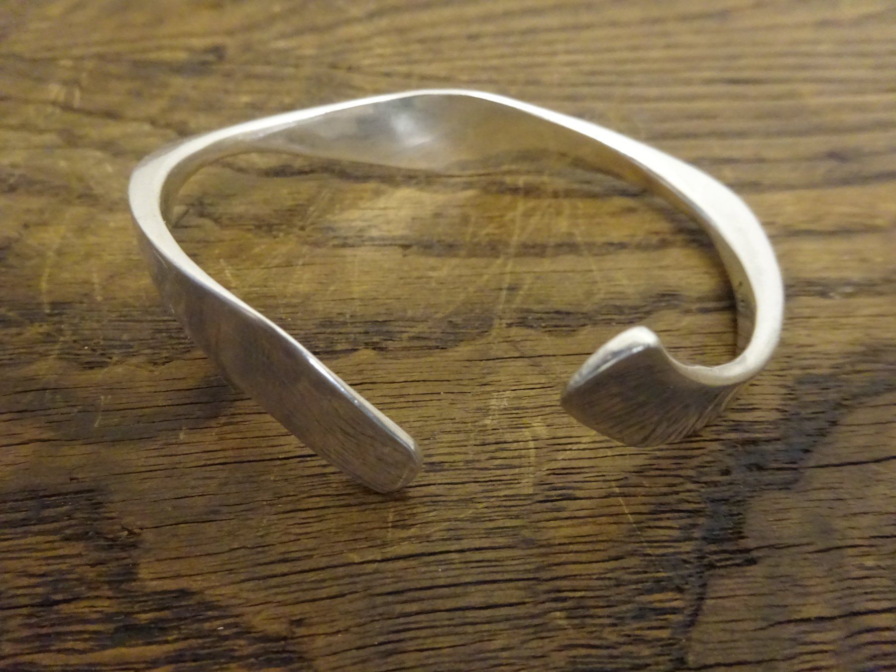 Bracciali & Braccialetti: Designer Armreif Silber – Usato da Oetwil am See venduto da Golfsud 8